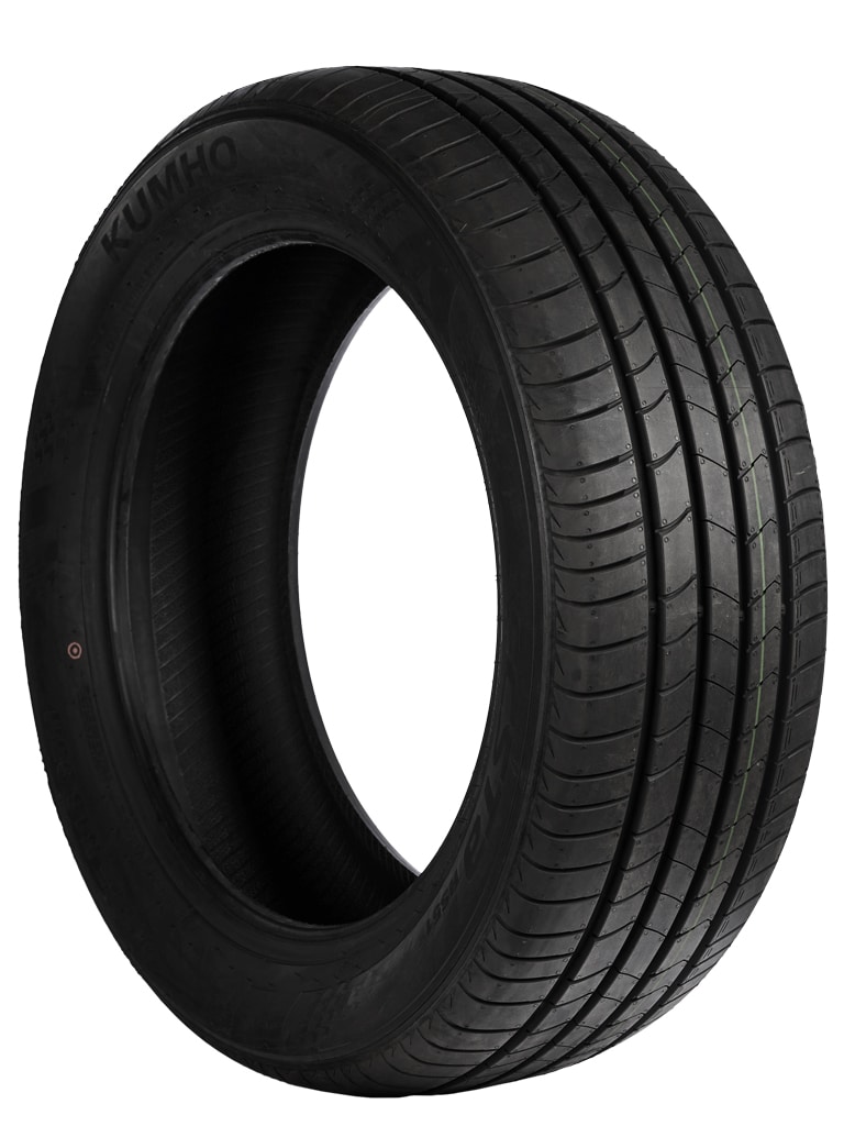 Kumho Ecsta HS51 215/55R18